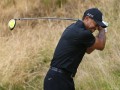 US Open – 2. kolo: Woods neprešiel katom, vedú Spieth s Reedom, 16 hráčov s mínusovým skóre