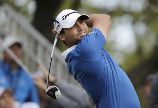 Jason Day, of Australia, hits his drive on the first hole during the semifinal final round against Rory McIlroy, of Northern Ireland, at the Dell Match Play Championship golf tournament at Austin County Club, Sunday, March 27, 2016, in Austin, Texas. (AP Photo/Eric Gay)